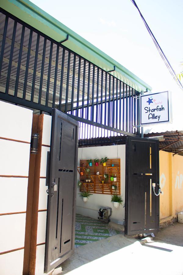 Starfish Alley Hostel Дананг Экстерьер фото
