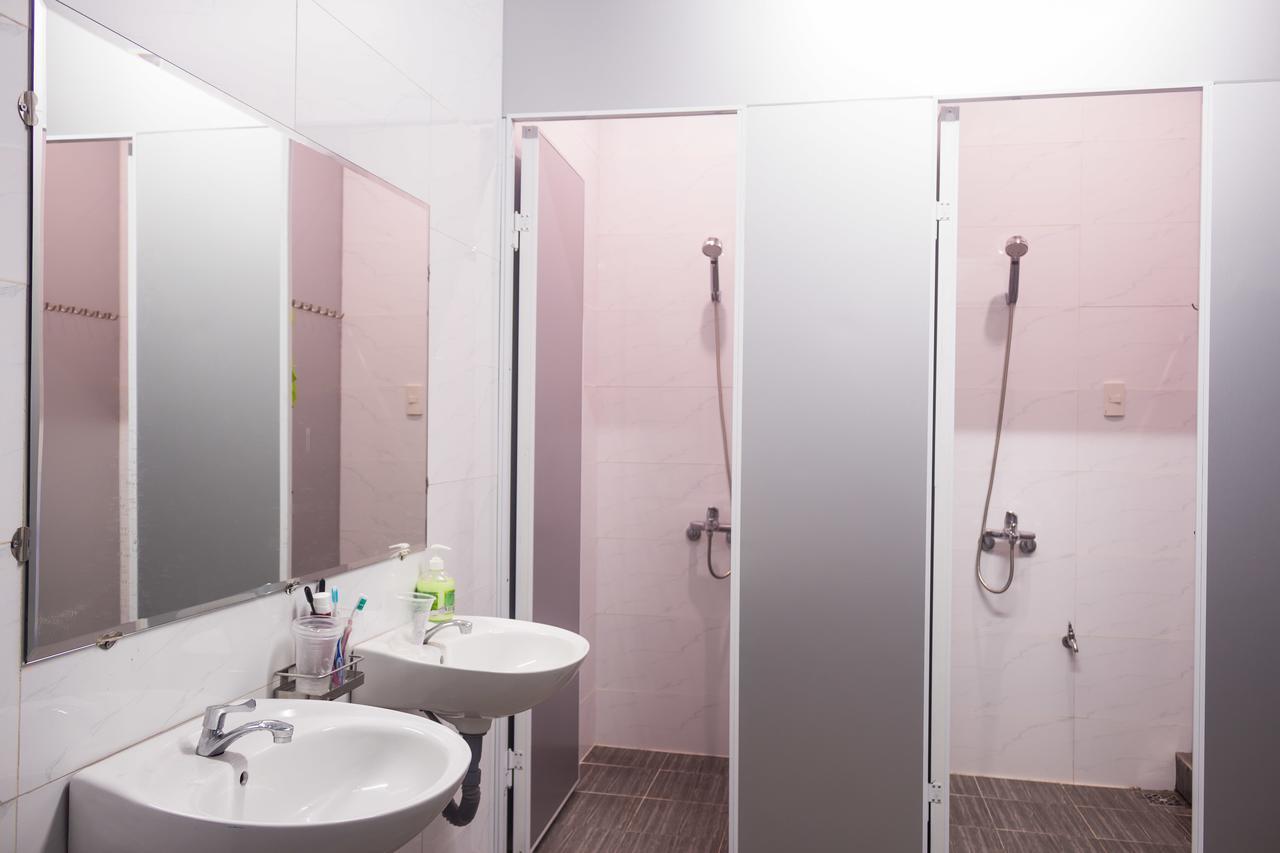 Starfish Alley Hostel Дананг Экстерьер фото