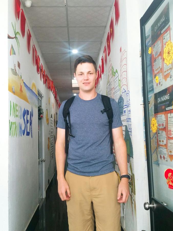 Starfish Alley Hostel Дананг Экстерьер фото